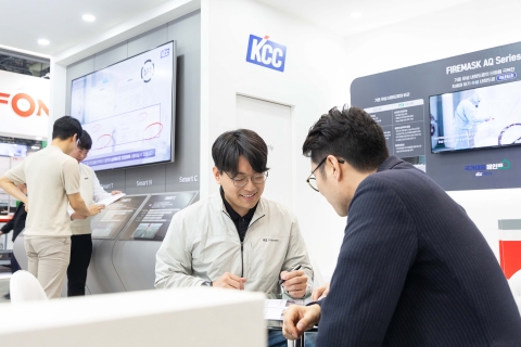 KCC, 물류로봇 전용 바닥재 4종 출시
