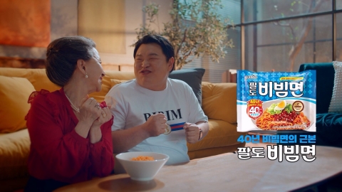 농심·오뚜기, '비빔면 왕' 팔도에 도전···삼양은 '백기'