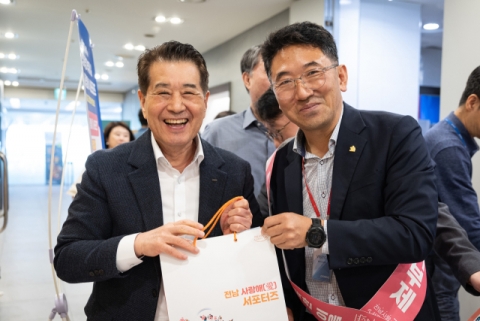 장인화 포스코 회장 &quot;전남 서포터즈로 지역 활성화 기대&quot;
