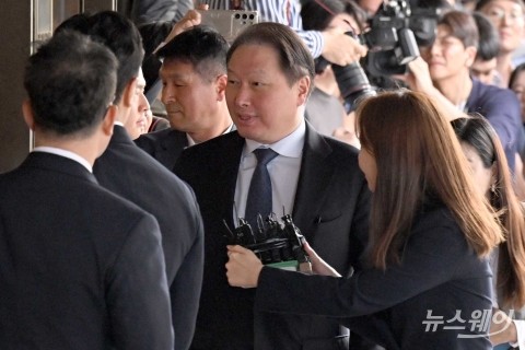 최창원 이어 최재원까지···'오너 경영' 앞세워 기강 잡는 최태원(종합)