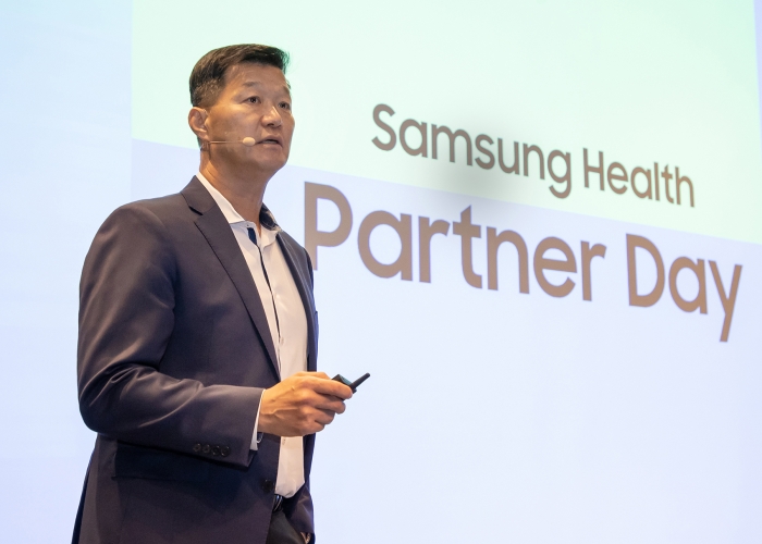 28일 개최된 '삼성 헬스 파트너 데이(Samsung Health Partner Day)'에서 삼성전자 MX사업부 디지털 헬스팀 박헌수 팀장이 '삼성 헬스'에 대해 소개하는 모습이다. 사진=삼성전자 제공