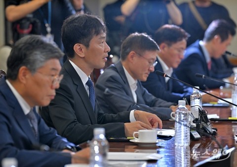 이복현 &quot;횡령·불완전판매···銀 내부통제 부실사고 강력 처벌&quot;(종합)