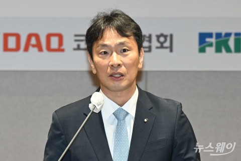 이복현 금감원장 &quot;상속세 등 과세체계 개선 공감···하반기가 골든 타임&quot;