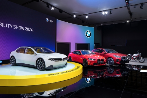'수입차 유일 참가' BMW코리아, iX2 국내 첫 선