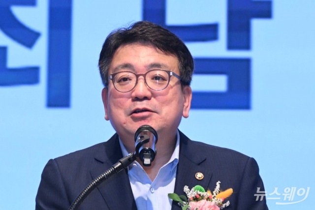 '2050년까지 중장기 원전 정책 로드맵' 초안 마련...연내 발표