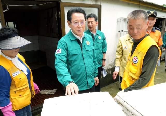 김영록 지사, 호우피해 현장 점검·신속한 복구 지시