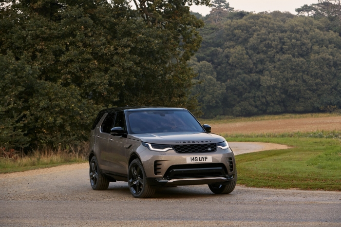 JLR코리아의 고급 7인승 대형 SUV '뉴 디스커버리' 2024년형. 사진=JLR코리아 제공