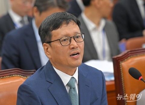 구영배, 티메프 합병 절차 착수···사태 회복 가능할까