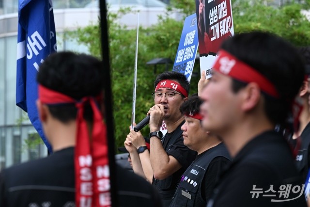 삼성전자 노조, 25일 만 현업 복귀···"장기전 전환"