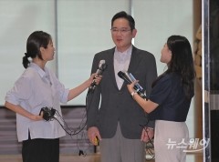 이재용, 17일만에 美서 귀국···"사업 준비하고 왔다"