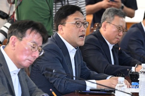 김병환 금융위원장 &quot;은행, 경각심 가지고 가계부채 관리해야&quot;