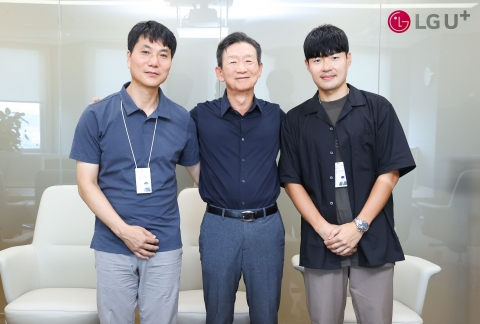 LGU+ 황현식 &quot;NW 기술력, 해외서도 인정···차별화된 유선 상품 선보일 때&quot;