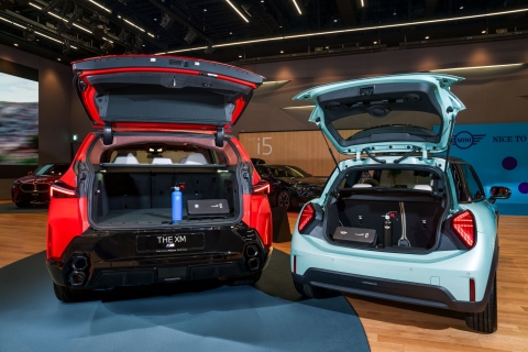 BMW·미니, 모든 신차에 車 전용 소화기 비치키로