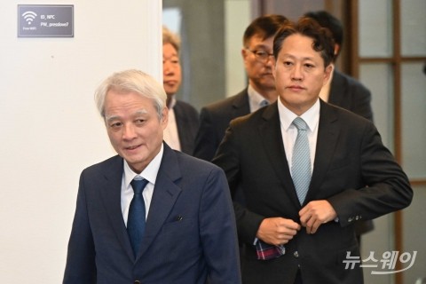 공개매수 '승부수' 띄운 영풍···고려아연은 &quot;배임 의혹부터 해명하라&quot; 맹공