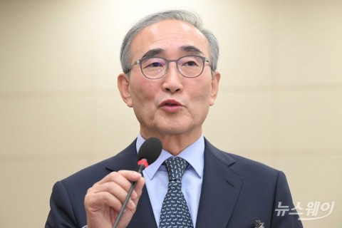 KT 김영섭 &quot;통신사 조율 없는 단통법 폐지, 큰 혼란 야기&quot;