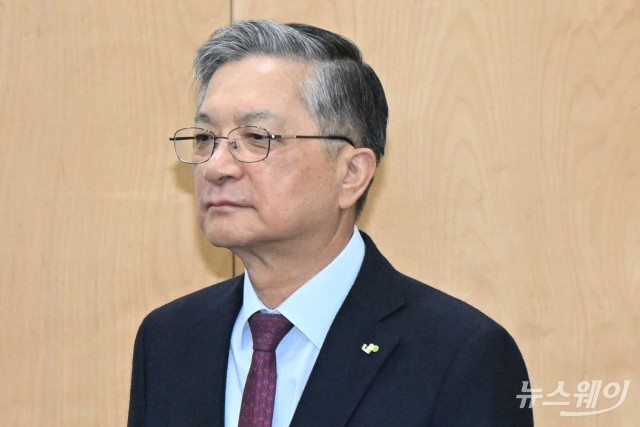이한준 LH 사장, 임기 4개월 남기고 자진 퇴사 수순 밟는다