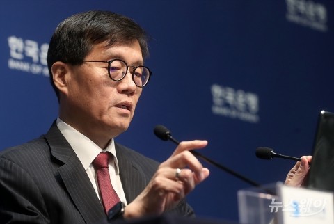 이창용 총재 &quot;정치 상황과 별개로 여야 예산안 합의 처리해야&quot;