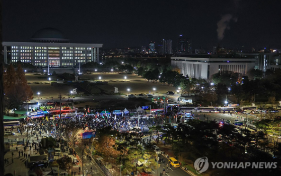 WP "尹, 한국의 고통스러운 기억 끄집어내게 했다"···美 외신 일제히 보도