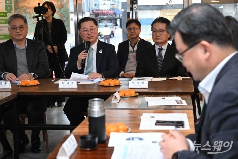 마무리 발언하는 박일준 대한상공회의소 상근부회장