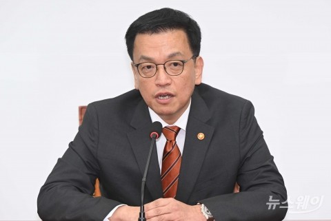 정부, 'AI 드림팀' 선발...한국형 챗GPT 만든다