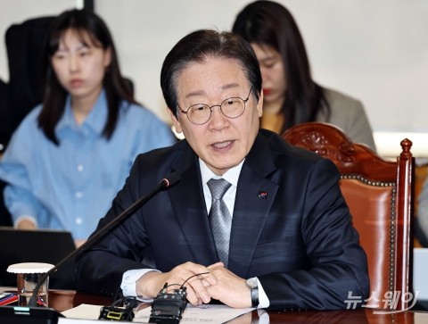 李 '코스피 5000·주가 조작 원 스트라이크 아웃' 시장 활성화 공약 제시