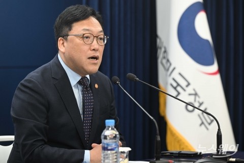 김병환 &quot;3단계 DSR 수도권·지방 차등···예대금리차 확대 점검&quot;(종합)