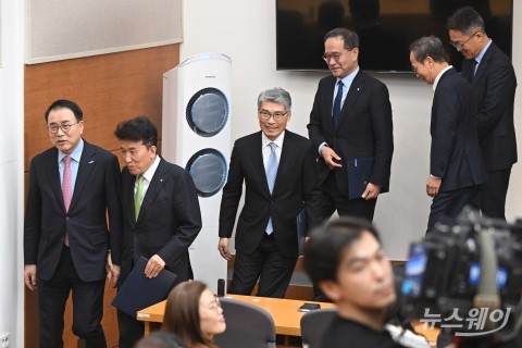 협약장 나서는 조용병·함영주·이찬우·양종희·고석헌·이준수