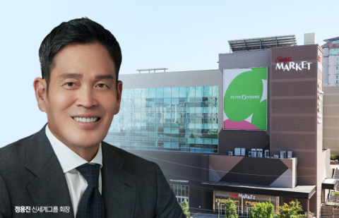 정용진 회장 1년, 이커머스·건설 등 비주력 부문 정상화 과제 여전