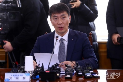 이복현 금감원장 &quot;CEO 선임 및 이사회 견제 미흡 아쉬워&quot;