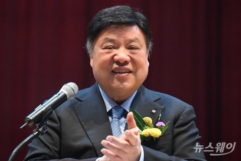 셀트리온 '졸레어 시밀러' 美 허가···'퍼스트 무버' 지위 확보