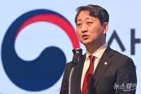 안덕근 산자부 장관 &quot;국제 탄소시장은 기업에 新사업 기회 제공&quot;