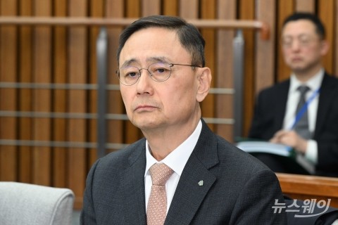 금정호 신영증권 사장 &quot;홈플러스 기업회생, 이해 안돼···화가 난다&quot;