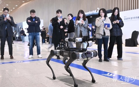 삼성전자, 레인보우로보틱스와 밀착 스킨십···로봇사업 잰걸음