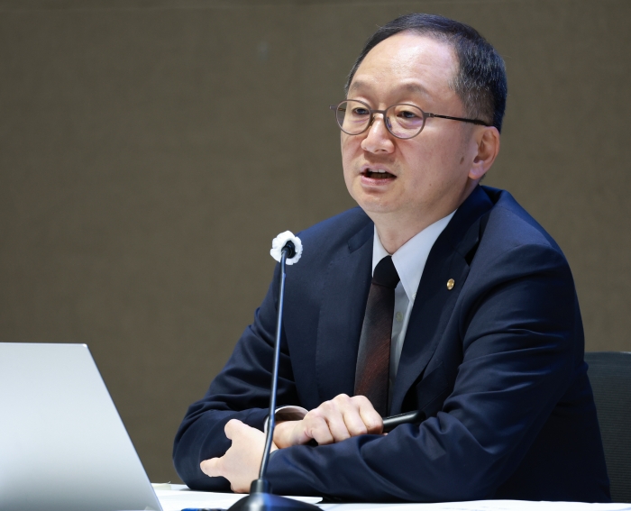 장용성 금통위원이 19일 오전 서울 중구 한국은행에서 열린 기자간담회에서 발언하고 있다. 사진=한국은행 제공