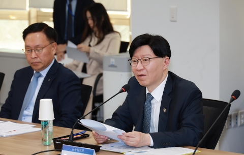 정부, 반도체생태계펀드에 1200억원 추가 투입···원전펀드도 신설