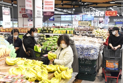 홈플러스, 부산 센텀시티점 메가 푸드 마켓으로 변신