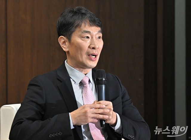이복현 금감원장, 스위스 BCBS 회의 참석···기후리스크 대응 논의
