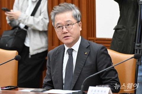 HMM·KDB생명 '매각 숙제' 남긴 강석훈 회장···산업은행 '수장' 공백 언제까지