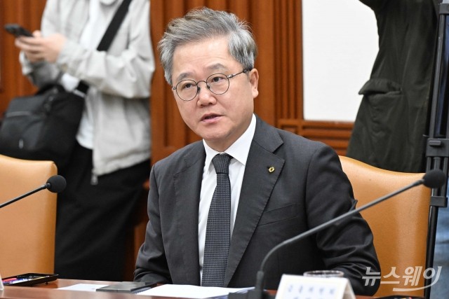 HMM·KDB생명 '매각 숙제' 남긴 강석훈 회장···산업은행 '수장' 공백 언제까지