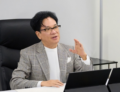 日 방문한 이재현 회장, K컬처 확장 기회 모색