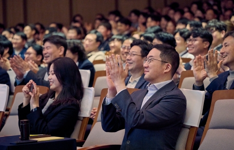 &quot;AI로 난임 치료까지&quot;···LG에 새 DNA 이식하는 구광모