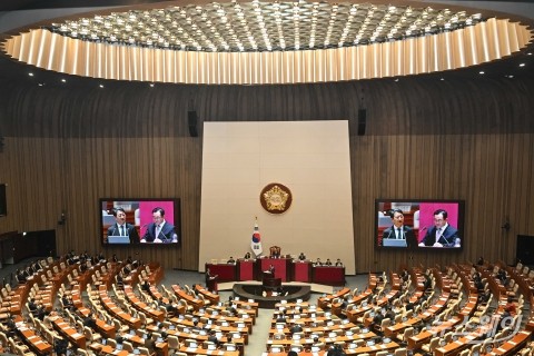 경제분야 대정부질문 답하는 안덕근 산자부 장관