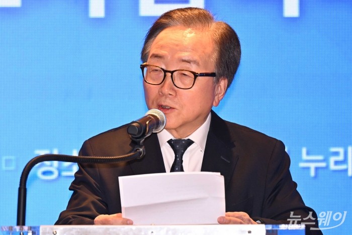 이동근 한국경영자총협회 상근부회장이 8일 오전 서울 종로구 포시즌스호텔에서 열린 제37회 한국노사협력대상 시상식에서 인사말을 하고 있다. 사진=강민석 기자 kms@newsway.co.kr