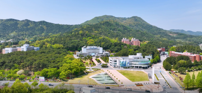 동신대학교 전경