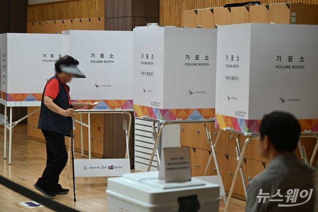 사전투표 합산 오후 1시 투표율 62.10%···직전 대비 0.8%p↑