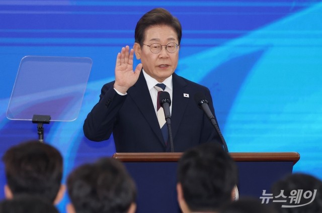 정국 불확실성 해소···다시 뛰는 재계