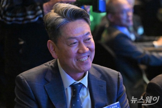 연임 대신 복귀···정의선이 서강현을 택한 이유