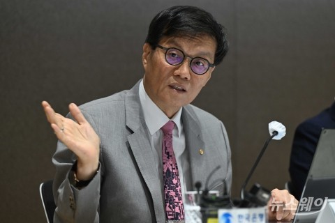 이창용 한은 총재, 은행장과 회동···가계대출·가상자산 향방 '주목'
