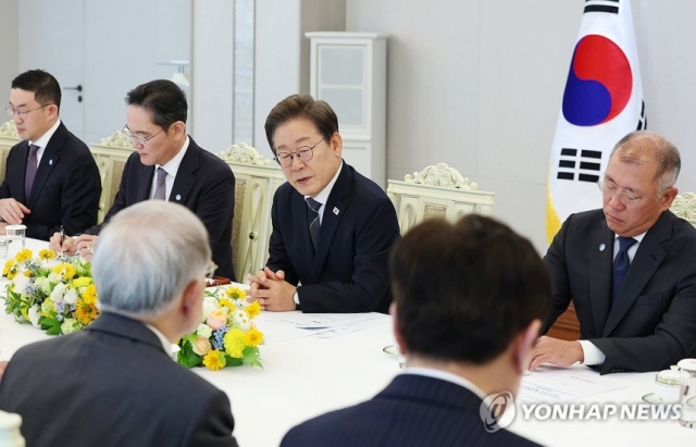 李 정부 출범에 국내 투자로 화답하는 재계···삼성은 언제