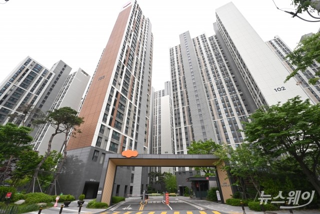  재건축 부문 대상｜e편한세상 선부역 어반스퀘어